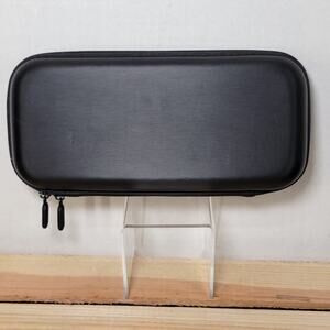 Amazon Basics Solid Black Nintendo Switch Zipper Case